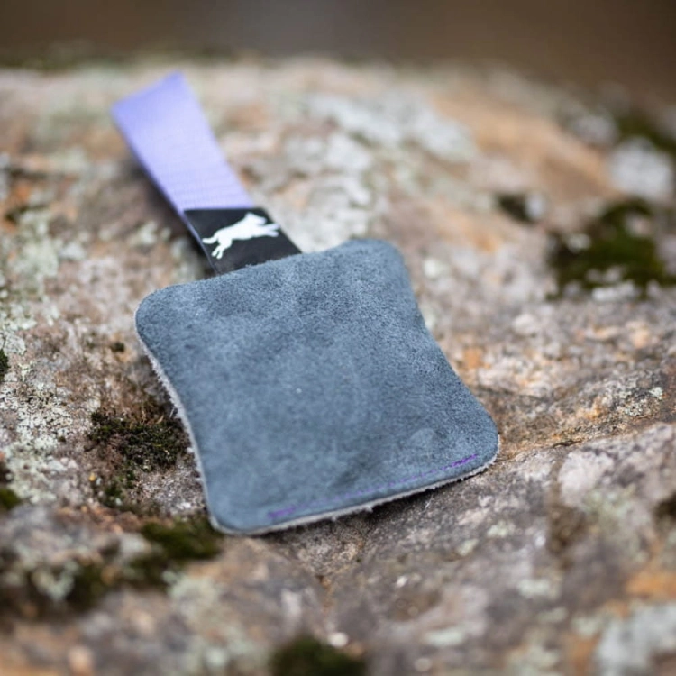 Puppy toy IttyBitty square genuine leather lilac frontside.jpg