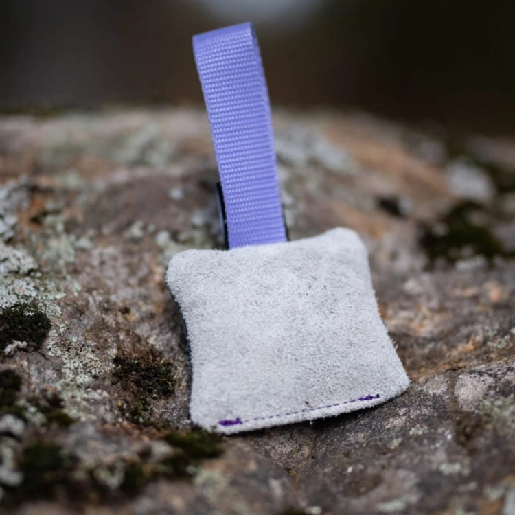 Puppy toy IttyBitty square genuine leather lilac backside.jpg